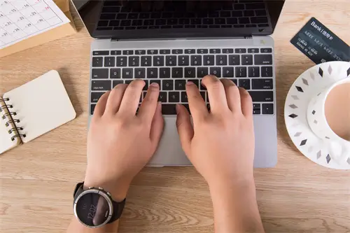 一炮走红含义是啥