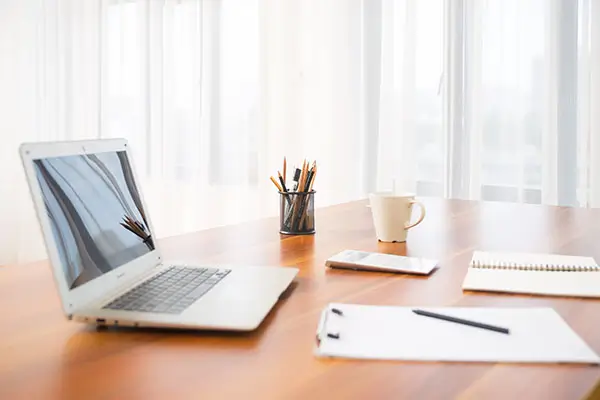 姓居藏在里的含义